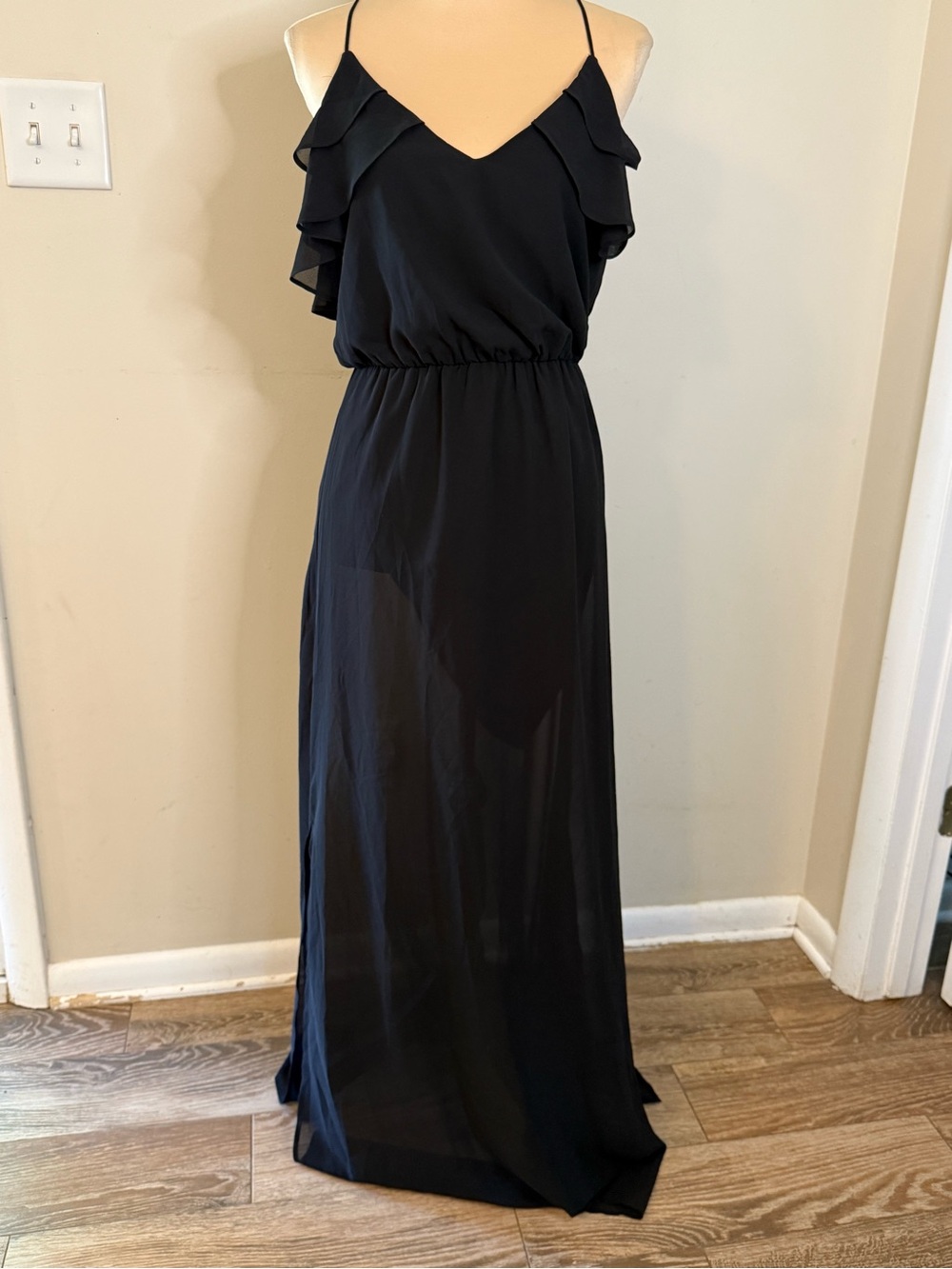 Eesome black maxi dress ruffled glam quiet luxury whimsigoth ruffles SZ SM